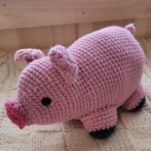Crochet Pink Realistic Pig Curly Tail Babe Wilbur Handmade By College Student